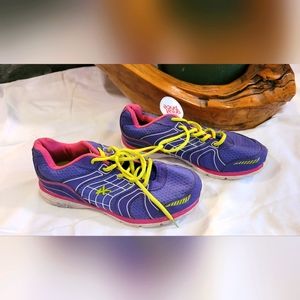 Athletech athletic shoes 8.5
